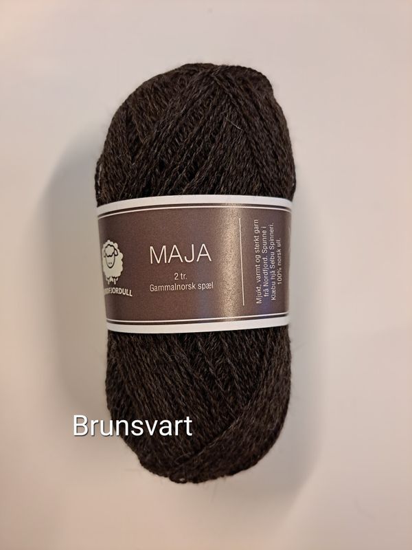 Maja 2 tråds ullgarn